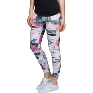 LULULEMON ATHLETICA Women’s Wunder Under Crop Leggings